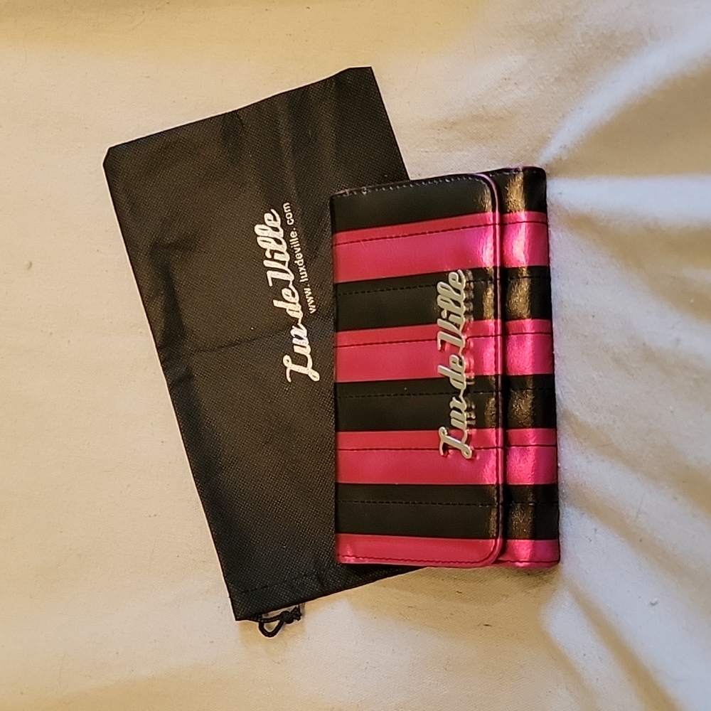Lux de ville Striped Wallet